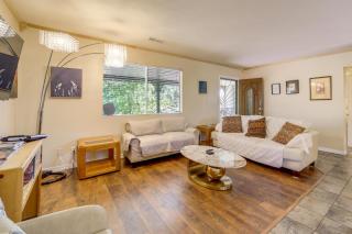 Red Rock View, Hot Tub! Home 3 Mi to Uptown Sedona - 4