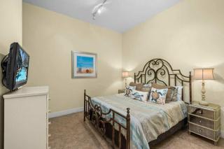 Penthouse Jr Unrivaled Luxury Insane Views - 6