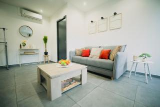 Logement haut de gamme climatisé, à proximité immédiate de la gare-Air-Conditioned, Near Train Station - 5