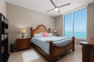 Stunning 17th Floor SpaceX Direct Views Luxe - 2