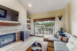 The Seasons at Avon 611 - 6