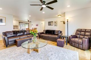 Water Views and Hot Tub Kims Kastle in Stanwood! - 5