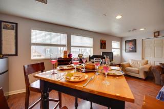 Springfield Apt with Deck and Central Location! - 6