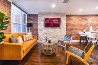 Family-Friendly Apartment with Kitchen - 6