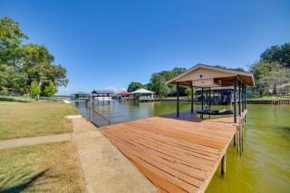 Private Dock and Slip Cedar Creek Reservoir Home - 9