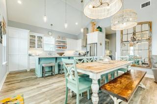 Across from Jetty Park and Best Ship Watching - 0