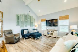 Across from Jetty Park and Best Ship Watching - 3