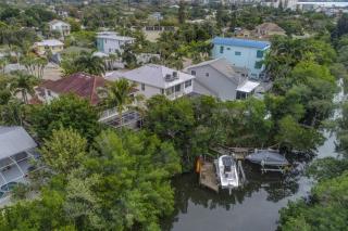 Palm Island Canal Home - 4 BR - 5