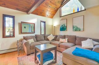 Lake and Trail Access On-Site! Fairfax Hideaway - 6