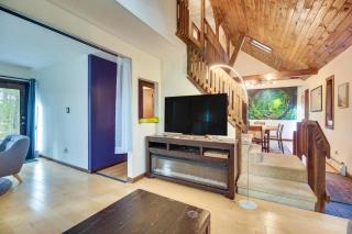 Lake and Trail Access On-Site! Fairfax Hideaway - 4