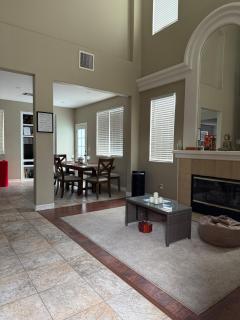 2BD Modern House with heated pool in North Vegas - 0