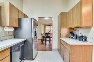 Work Remote Quiet Home 10 Mi to Dtwn Portland - 1