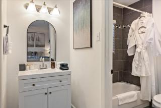 Htown Hot Tub Getaway Swing Set Bbq Yard Games - 1