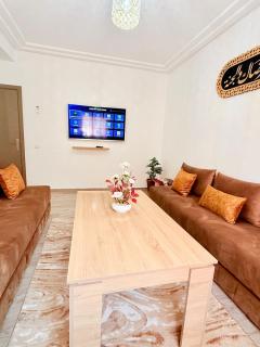 A24 Confortable Moderne Au Centre-ville - 3