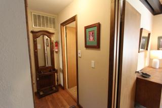 HCH0864 - Donner Cabin home - 4