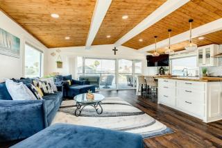 Private Oasis - Bayfront Heated Pool Fire Pit - 3