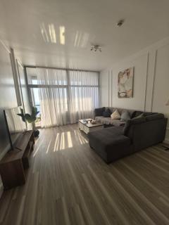 برج داماك جده شقه مطله على البحر damac jeddah - 3