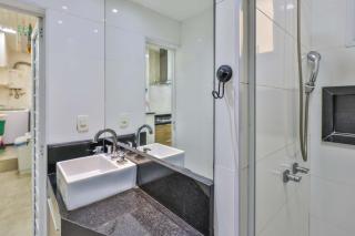 Luxurious Copacabana - 5 mins away to the beach! - 1