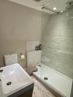 Stylish Town House in Medieval Grid - 5