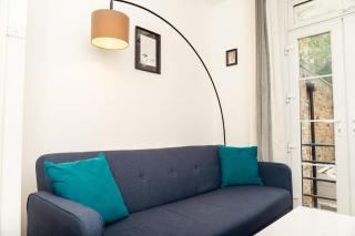 Central City Oasis - Sleeps 4 Parking Included Contractor Discounts! - 5