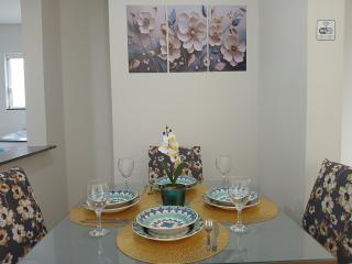 Ótima Localização, com suíte, Garagem coberta - 6