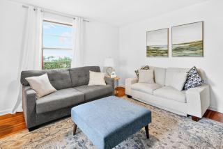 Walking Distance to Casino! Stay in prime location - 2