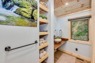 High Peak At West Jefferson A Frame - 8