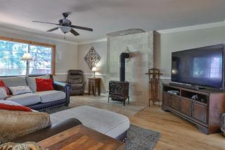 Country Style Mountain Home - View of Lake Forebay - 9