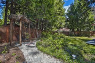 Country Style Mountain Home - View of Lake Forebay - 7