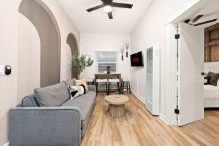Relax in Stylish 1BR Near Gaslamp and Little Italy - 5