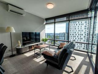 Sky High Haven in Sydney Olympic Park - 8