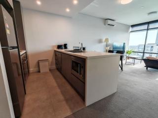 Sky High Haven in Sydney Olympic Park - 5