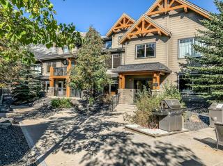 Amazing 3BR Condo With Hot Tub Access and Mtn Views - 3