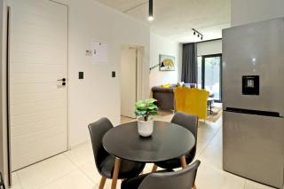 Gorgeous Garden Apartment 14 Flex - 1