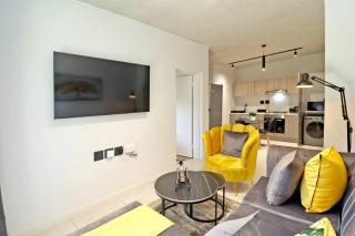 Gorgeous Garden Apartment 14 Flex - 1