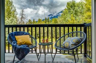 Lovely 3BR condo with Hot Tub at the Edge of Canmore - 0