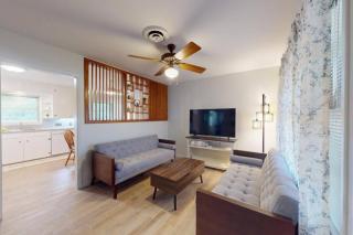 Bluebonnet Bungalow Cozy Navasota Getaway - 6