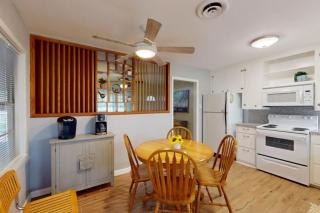 Bluebonnet Bungalow Cozy Navasota Getaway - 1