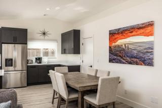 Desert Dream Retreat-Golf And Pool Paradise - 1