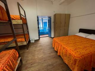 Cusco Dorms - 1