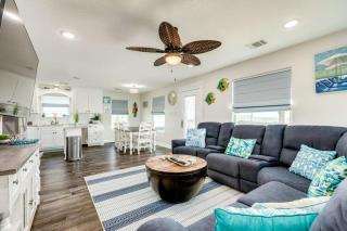 Pretty in Pink Flamingo - Sea Breezes & Sunsets -  - 3