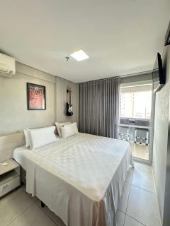 iFlat RockStar Deluxe Brookfield Towers BTLX2613 - 1