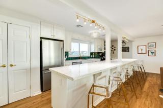 Absolutely Stunningly Decorated Posh Pink Pearl - 3