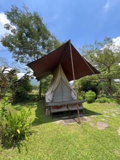 Sitinggil muncul Glamping and Villas - 5