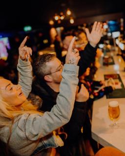 marine getaways caravan hire winchester - 5