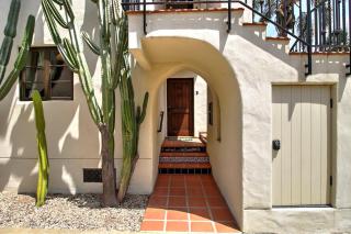 West Beach Villa 5 - 7