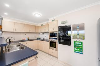 Breezes, Ocean and an Uncompromised Lifestyle - 3