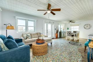 WhimSea Bay Where the Beach Vibes are High & the Stress is Low - 7