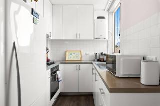 Balina Muse - Artistic Nook in Sydney's Creative Hub - 6