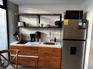 Balcony of the Center, 3 blocks from Central Park - 8